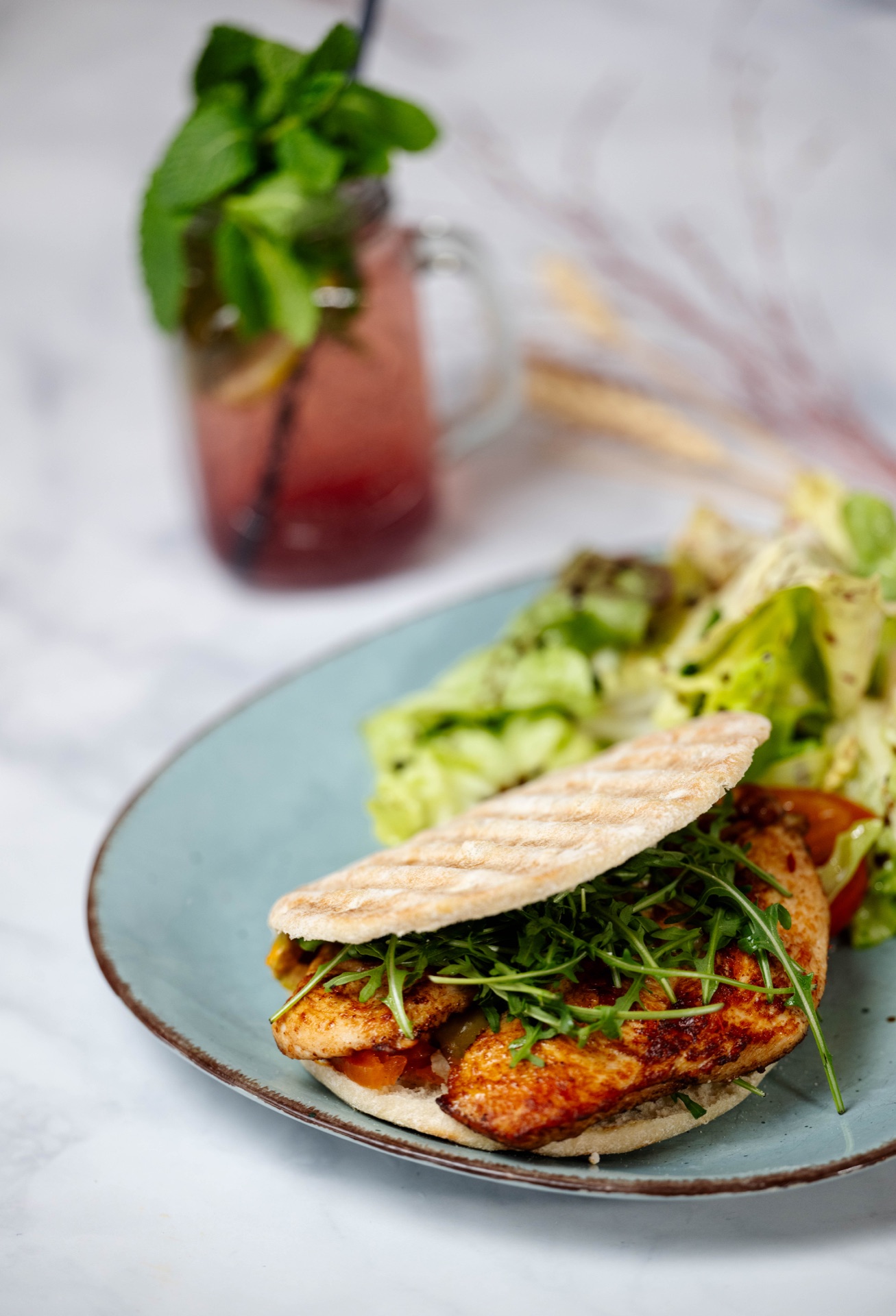 Warmes Chicken-Sandwich